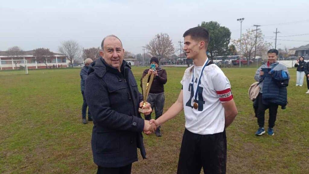 Σχολικό πρωτάθλημα Τρικάλων: Οι βραβεύσεις των νικητών