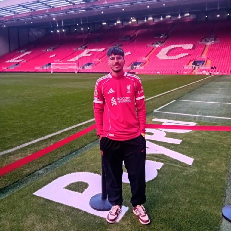 Άρης και Αποστόλης Μπαούσης στο Λίβερπουλ για εκπαιδευτικό σκοπό