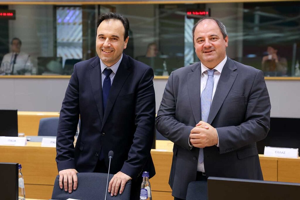 Παπαστεργίου: Η Ελλάδα βάζει πορεία για το Διάστημα