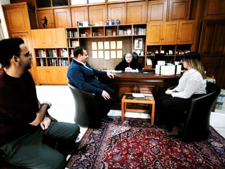 Τρίκαλα: Νέο προεδρείο στο Δημοτικό Συμβούλιο Νέων – Συνάντηση με Σακκά