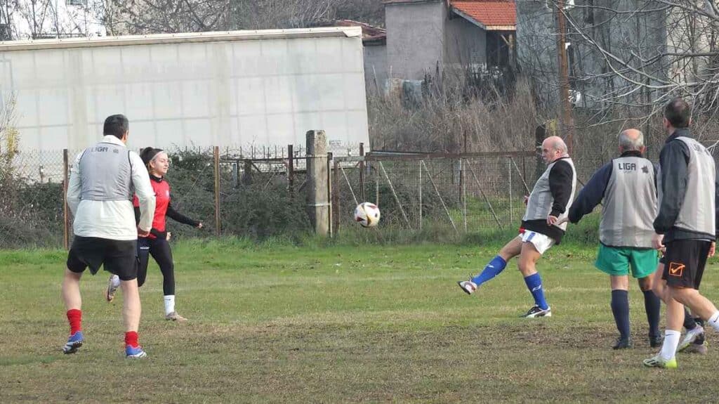 Ηχηρό μήνυμα ανθρωπιάς από τα Τρίκαλα 2011, «Αναλώσιμους» και φίλους