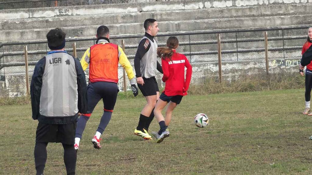 Ηχηρό μήνυμα ανθρωπιάς από τα Τρίκαλα 2011, «Αναλώσιμους» και φίλους