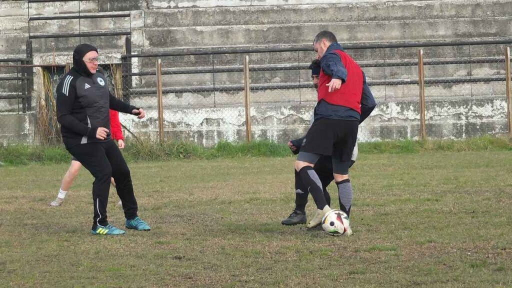 Ηχηρό μήνυμα ανθρωπιάς από τα Τρίκαλα 2011, «Αναλώσιμους» και φίλους