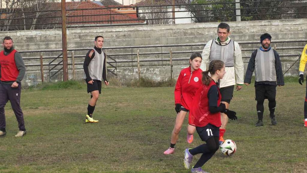 Ηχηρό μήνυμα ανθρωπιάς από τα Τρίκαλα 2011, «Αναλώσιμους» και φίλους