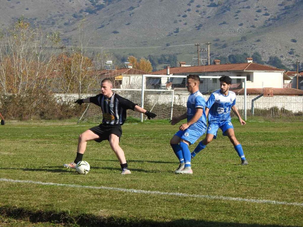 Σημαντικό προβάδισμα Μεγαλοχωρίου: Kέρδισε στη Φαρκαδόνα 0-1