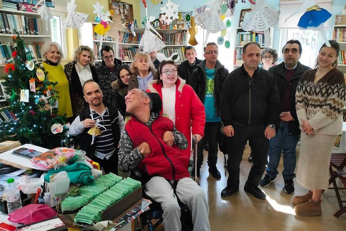 Καρδίτσα: Επίσκεψη των «Οριζόντων» στην Παιδική Βιβλιοθήκη Παυσιλύπου