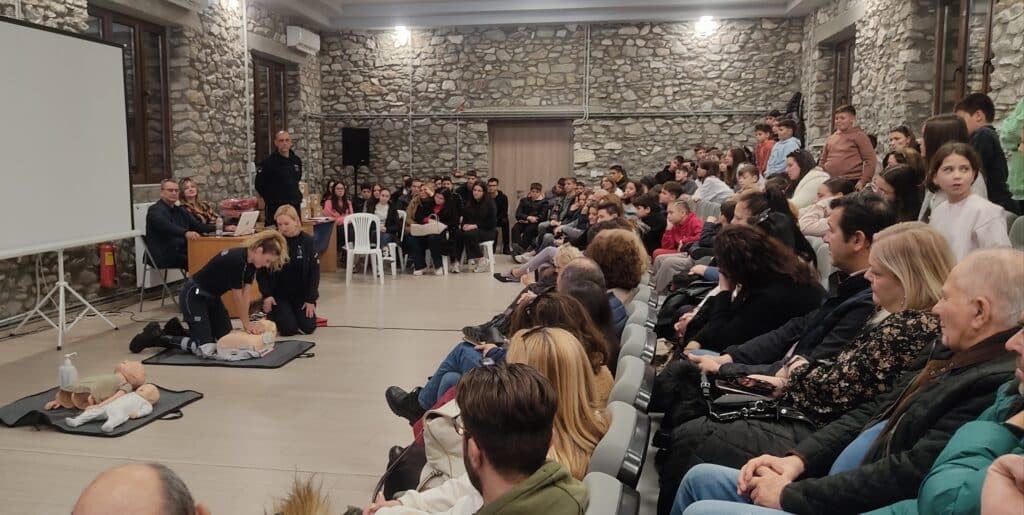 Απινιδωτές σε σχολεία του Δήμου Ελασσόνας