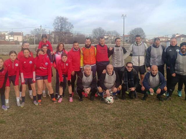 Ηχηρό μήνυμα ανθρωπιάς από τα Τρίκαλα 2011, «Αναλώσιμους» και φίλους