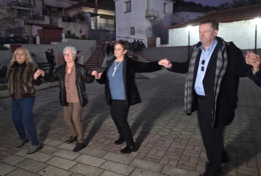 Χριστουγεννιάτικες εκδηλώσεις σε Διάβα και Θεόπετρα με παράδοση και συμμετοχή