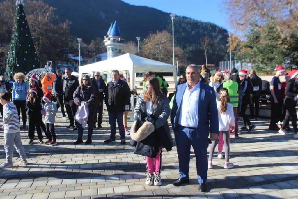 Με επιτυχία το 2ο Santa Run Πύλης 2025 με εκατοντάδες δρομείς