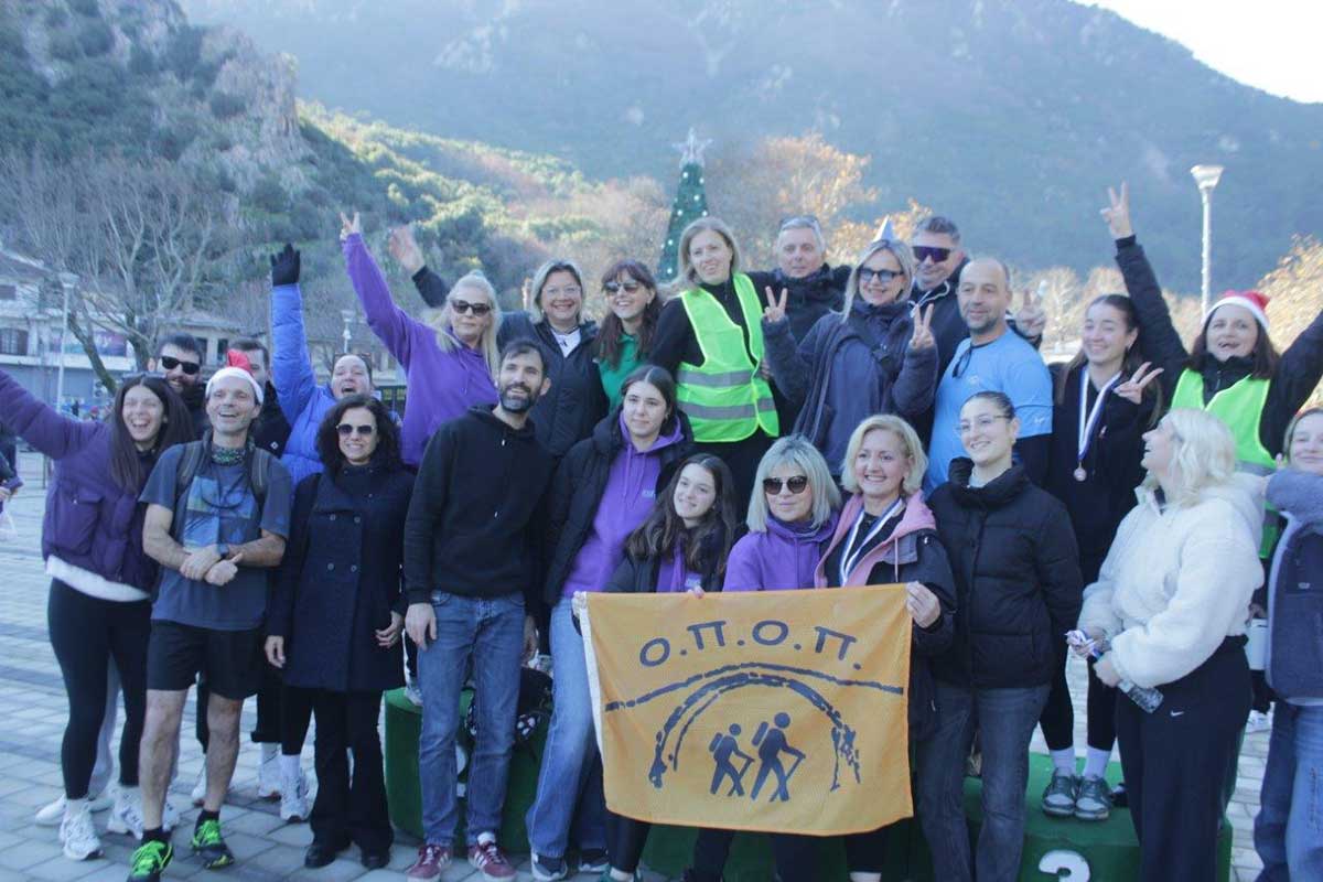Με επιτυχία το 2ο Santa Run Πύλης 2025 με εκατοντάδες δρομείς