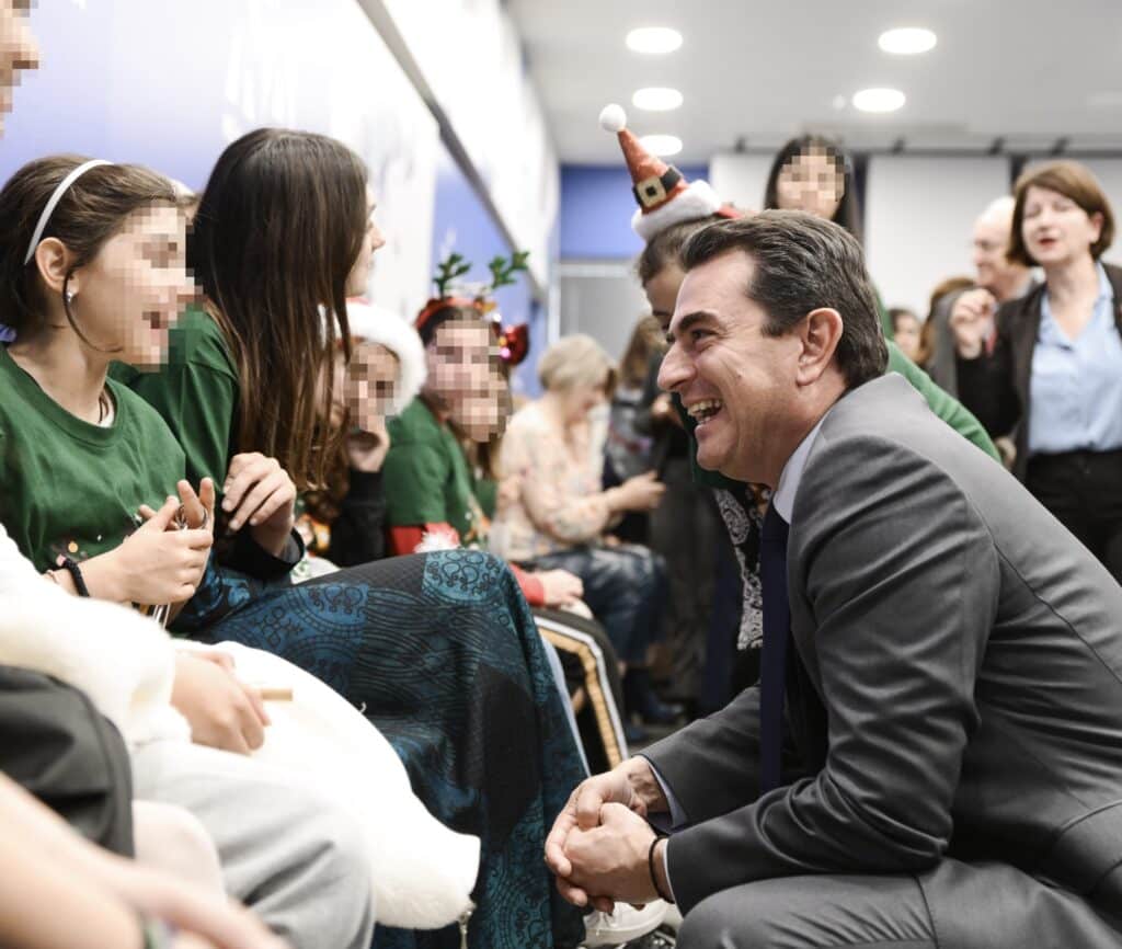 Οι ευχές του Κώστα Σκρέκα για τα Χριστούγεννα