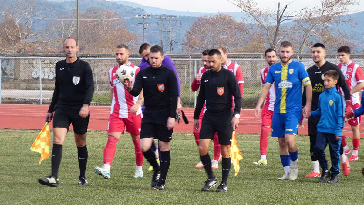 Νεοχώρι και Μετέωρα δεν αποχωρίζονται την κορυφή