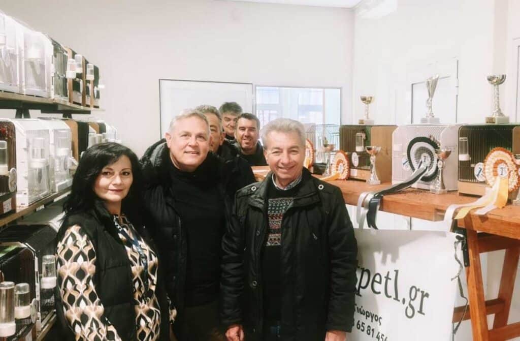 Τρίκαλα: Επιτυχής η έκθεση και ο διαγωνισμός 250 καναρινιών και αγριοπουλιών