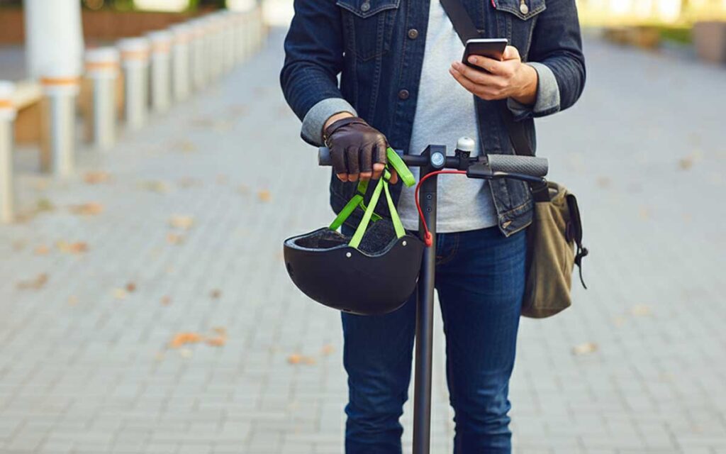 Θεσσαλία: 664 έλεγχοι για κράνος – 12 παραβάσεις στα Τρίκαλα