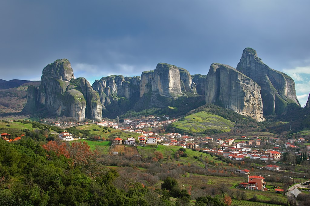 Θεσσαλία: Το νέο Χωροταξικό του Τουρισμού "κλειδώνει" τα κέρδη για τους λίγους
