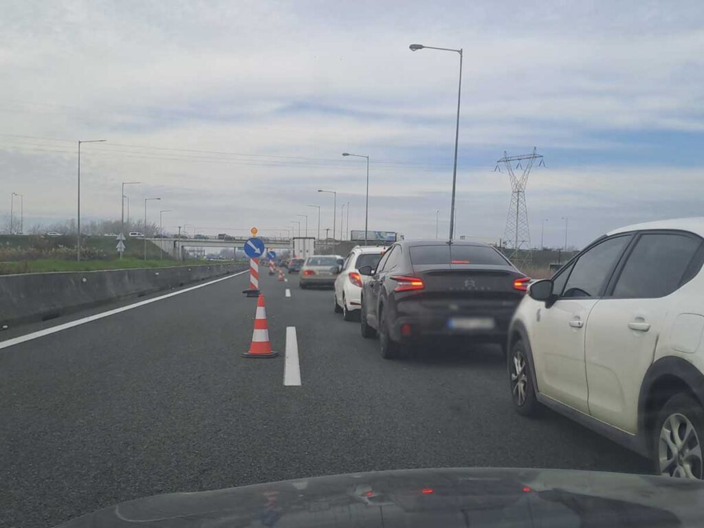 Γολγοθάς για Τρικαλινούς στον δρόμο για Θεσσαλονίκη – Μεγάλες καθυστερήσεις στα Μάλγαρα