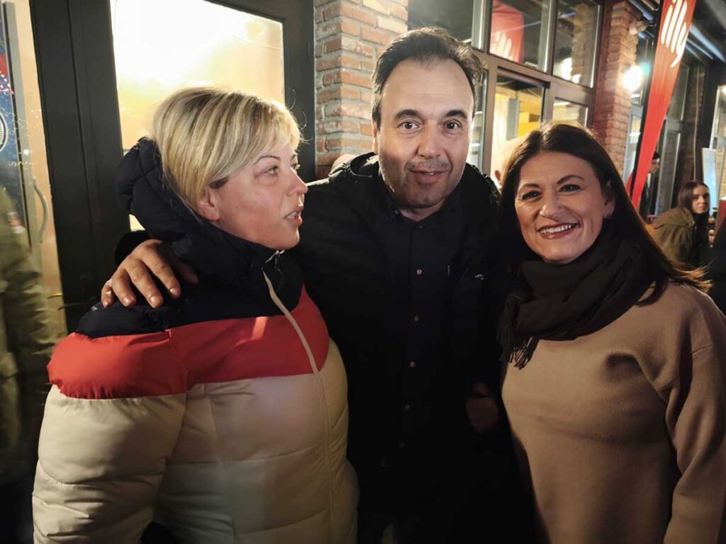 Μαγευτική έναρξη στον 14ο Μύλο των Ξωτικών με drones Πίτερ Παν και Αη Βασίλη