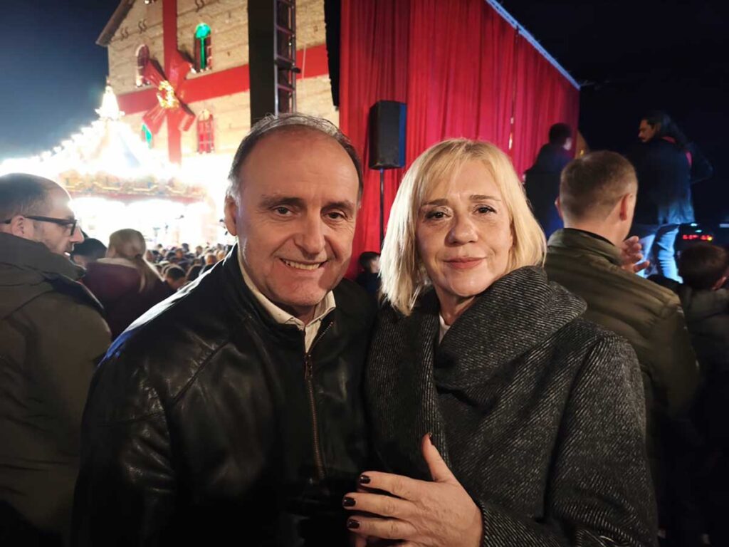 Μαγευτική έναρξη στον 14ο Μύλο των Ξωτικών με drones Πίτερ Παν και Αη Βασίλη