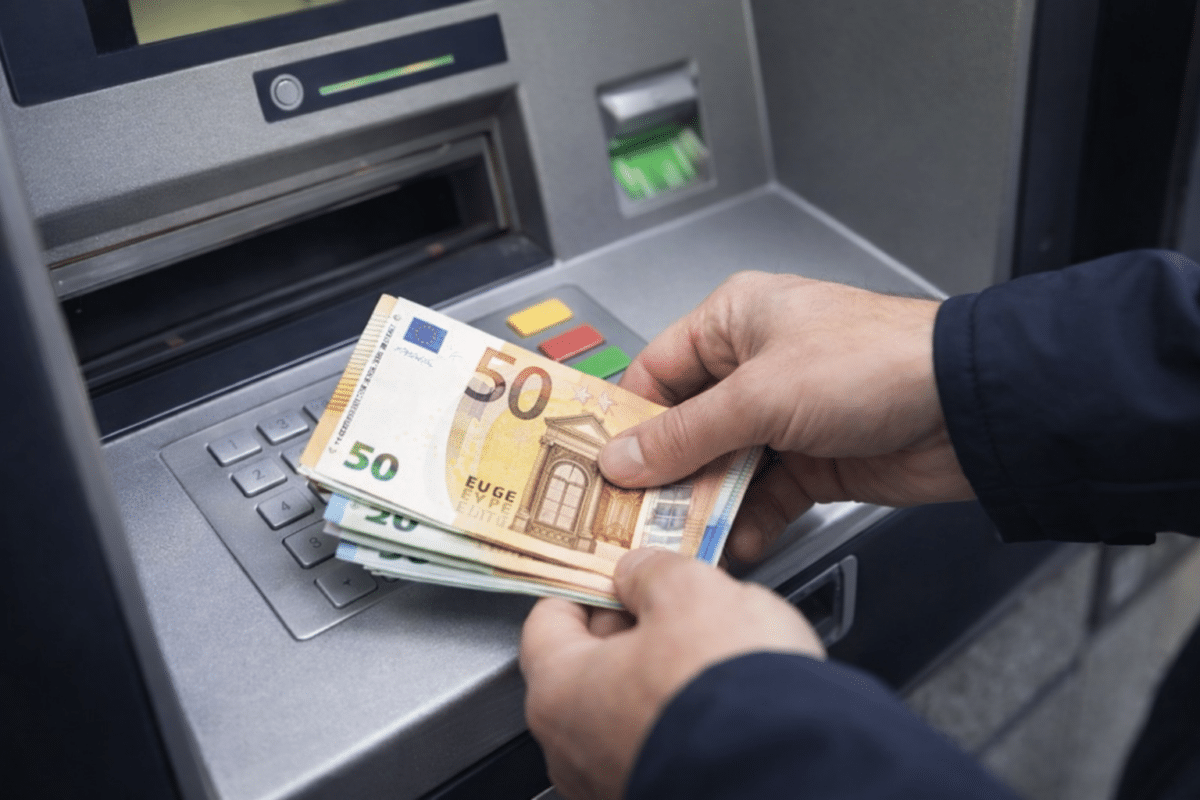 Πληρωμές e-ΕΦΚΑ και ΔΥΠΑ: Ποιοι πληρώνονται 5–9 Ιανουαρίου