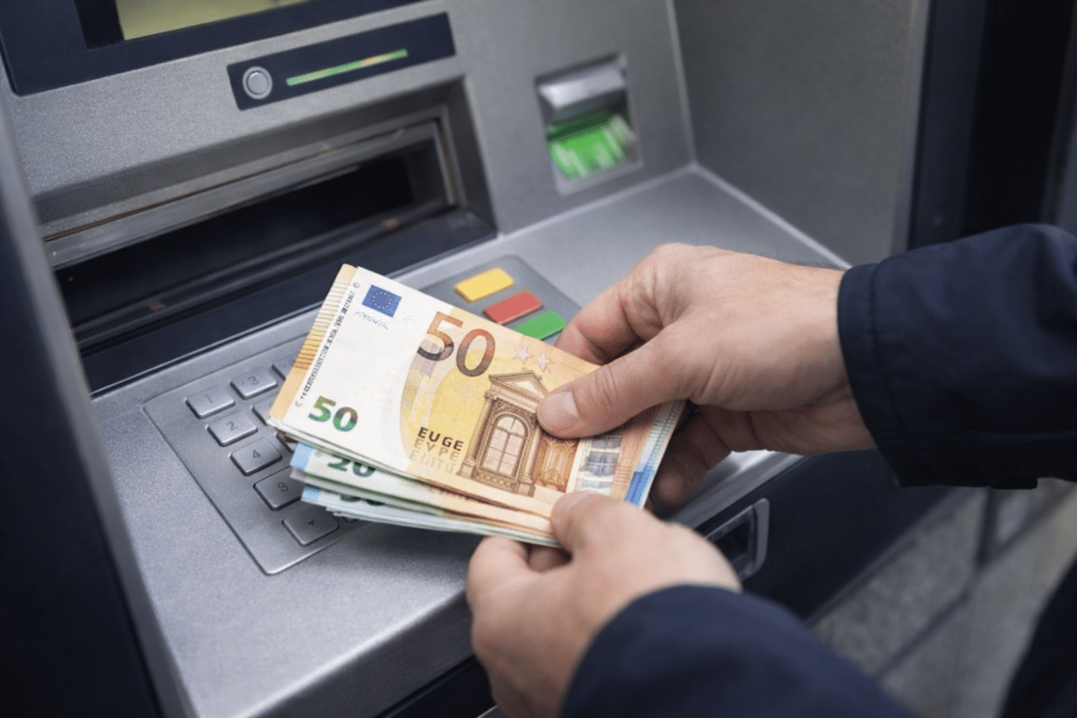 Πληρωμές e-ΕΦΚΑ και ΔΥΠΑ: Ποιοι πληρώνονται 5–9 Ιανουαρίου