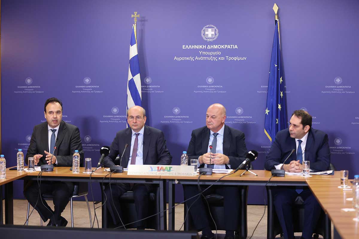 Αγρότες: Τα 6 μέτρα της κυβέρνησης – Τι αλλάζει σε ρεύμα, πετρέλαιο και εισόδημα