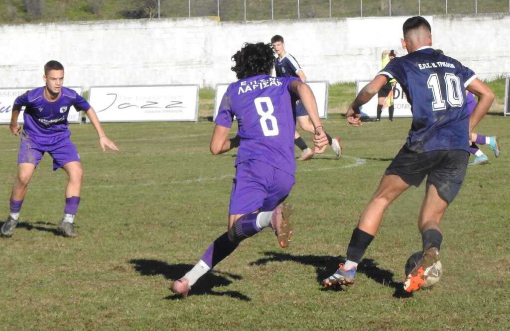 ΕΠΣ Τρικάλων: Ατομικά λάθη, απουσίες και ήττα από τη Λάρισα 1-4