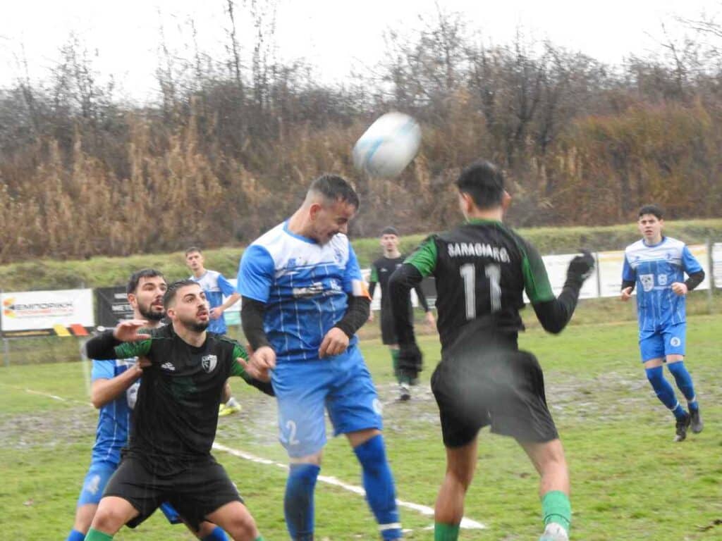 Ντέρμπι χωρίς νικητή: Σαράγια και ΑΕ Φαρκαδόνιων κόλλησαν στο 1-1