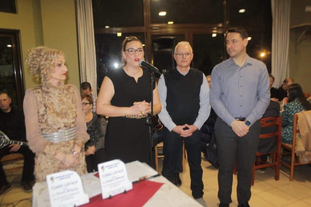 Πύλη: Η κοπή πίτας του Εμπορικού Συλλόγου με Μαράβα