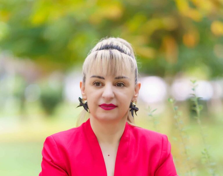 Το λεπτό που αλλάζει τον χρόνο – Ένα ανθρώπινο μήνυμα