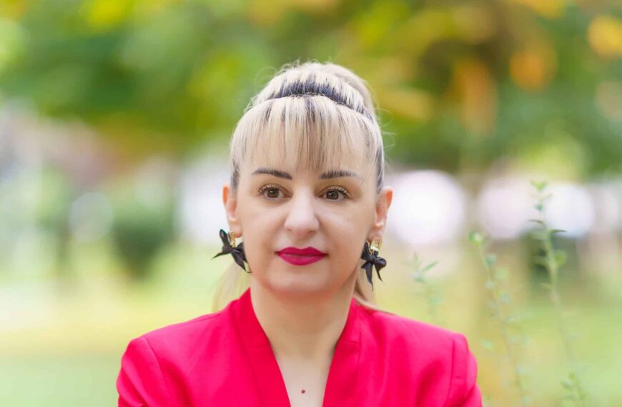 Το λεπτό που αλλάζει τον χρόνο – Ένα ανθρώπινο μήνυμα