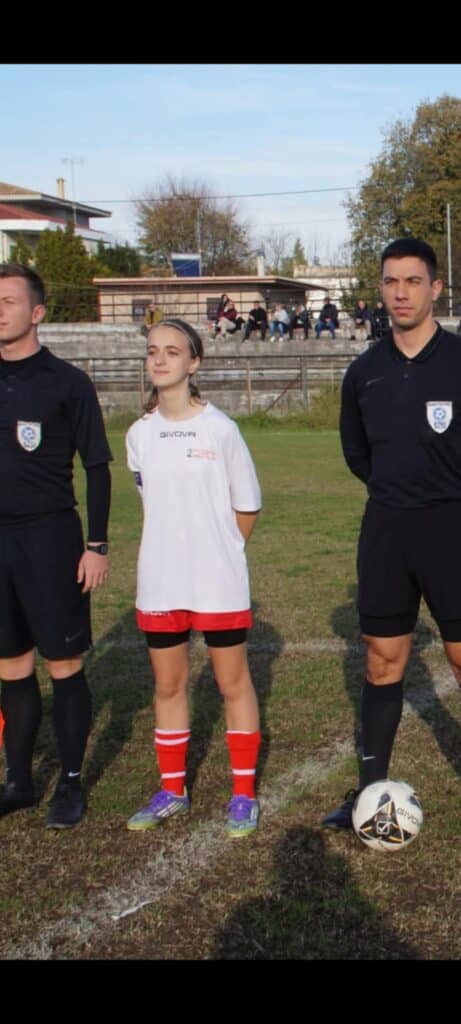 Άννα Παπακώστα: Ο Θηλυκός Βίντα!