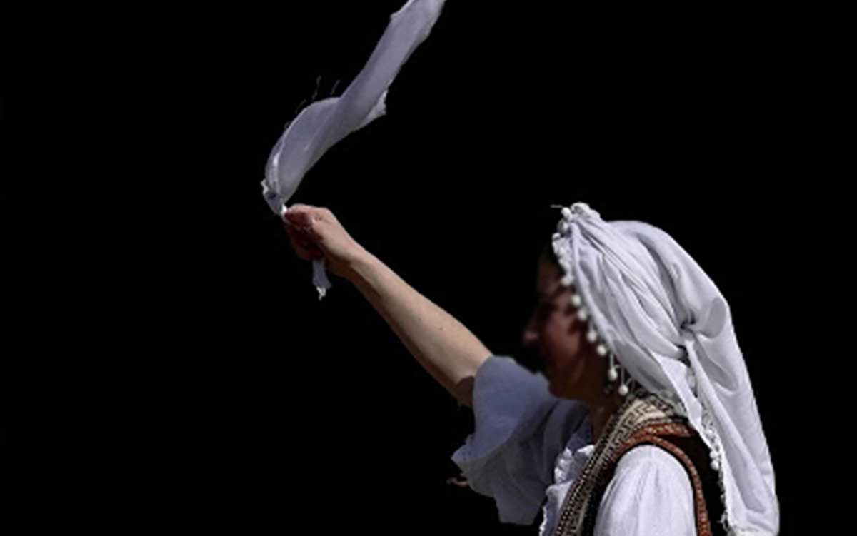 «Άνοιξε ο χορός» του ασυμβίβαστου στα Τρίκαλα – Ποιος θα πάρει το μαντήλι;