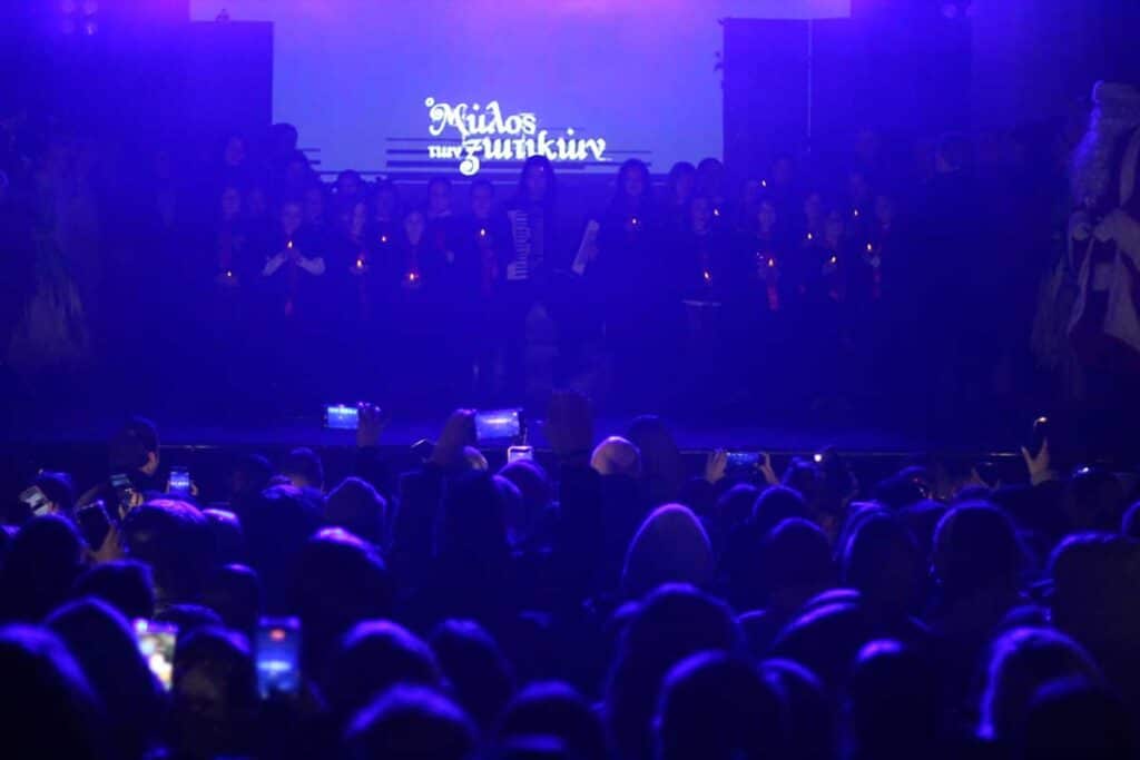 Εικόνες από την εντυπωσιακή τελετή λήξης του 14ου Μύλου των Ξωτικών