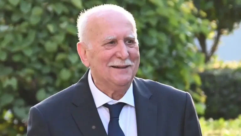 Πέθανε ο Γιώργος Παπαδάκης μετά από έμφραγμα στο Κολωνάκι