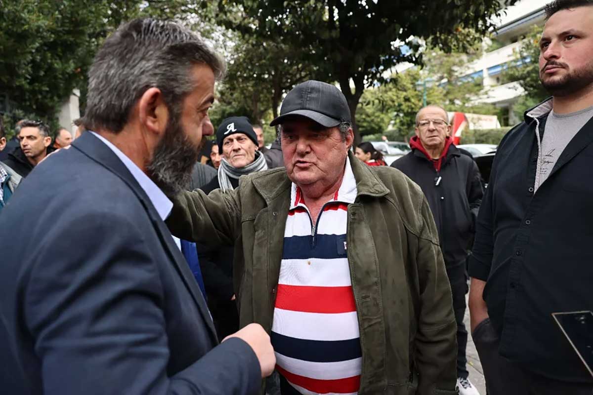 Σπυρόπουλος μετά το Μαξίμου: «Δεν φύγαμε ικανοποιημένοι – Αποφασίζει κάθε μπλόκο»