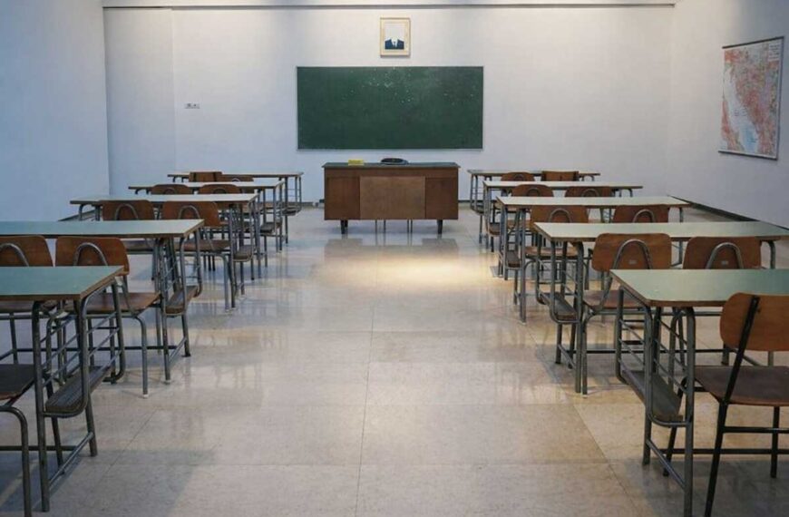 Κλείσιμο σχολείων Τρικάλων: Καταγγελία ΕΛΜΕΤ για αιφνιδιαστική απόφαση