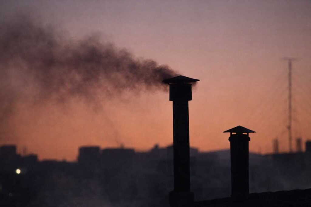 Αυξημένα αιωρούμενα σωματίδια PM10 στα Τρίκαλα – Συστάσεις προς τους πολίτες