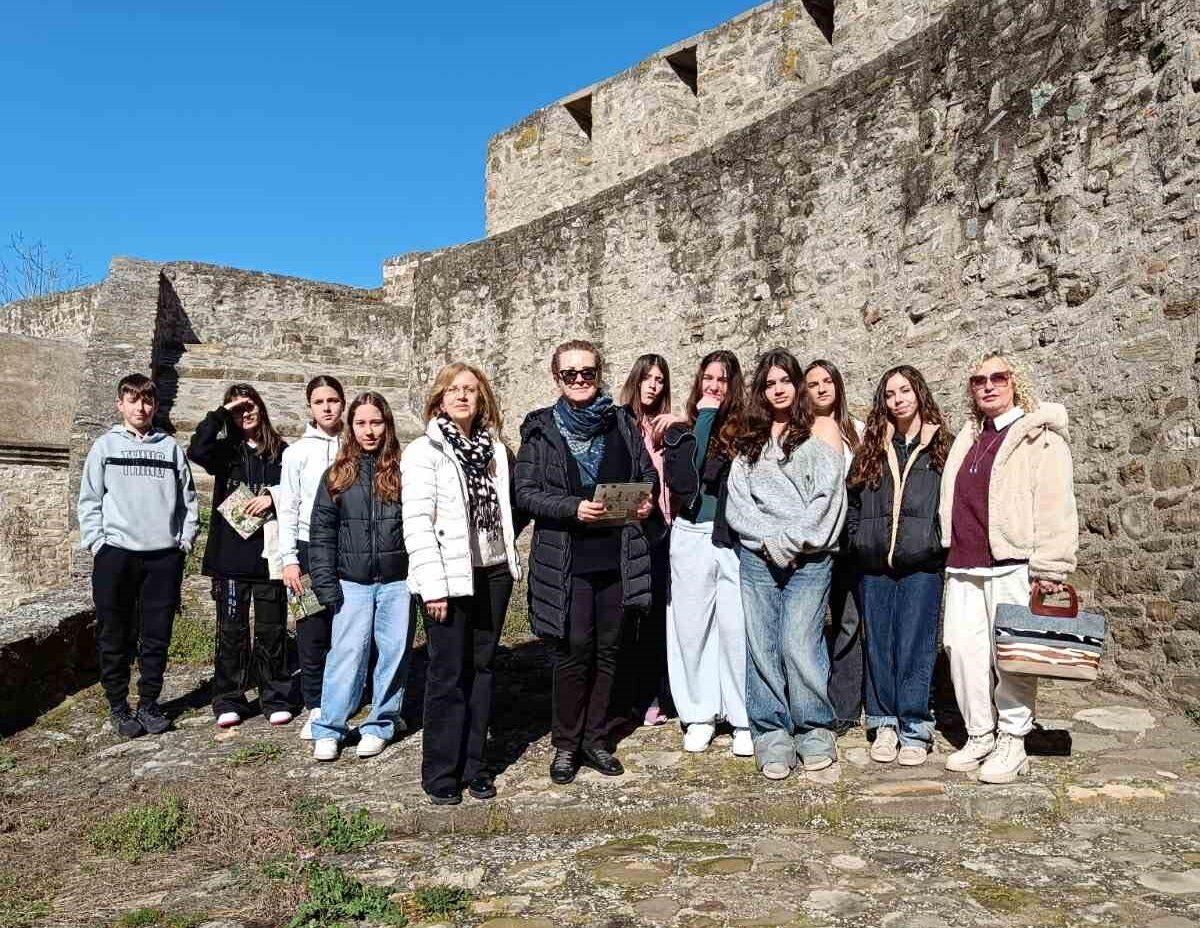 9ο Γυμνάσιο Τρικάλων στο Βυζαντινό κάστρο
