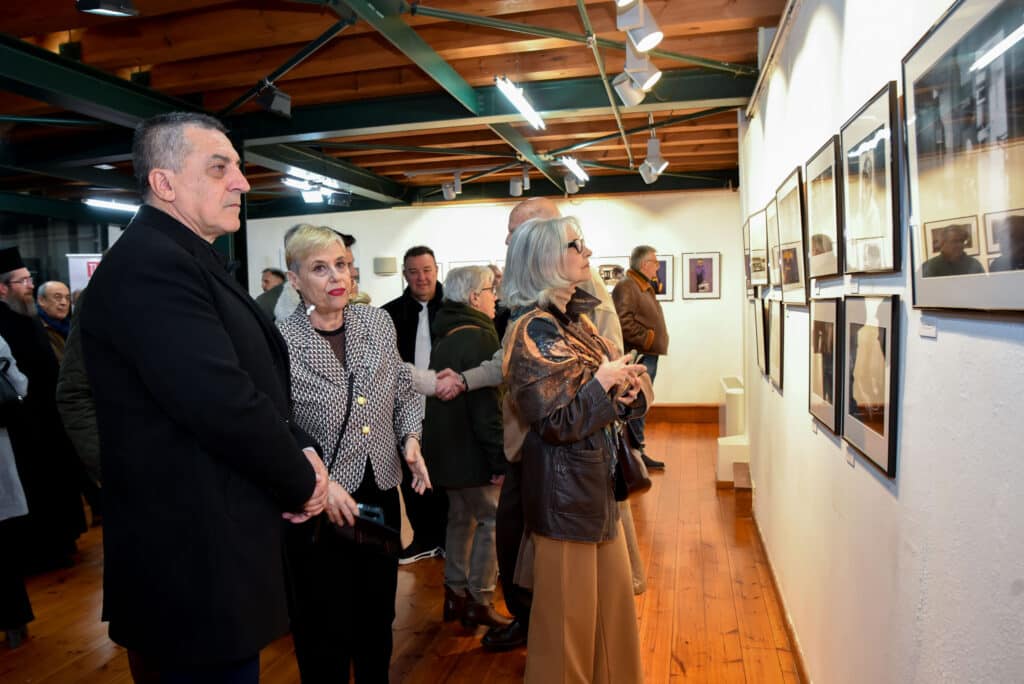 Εγκαινιάστηκε στη Λάρισα η έκθεση φωτογραφίας Tloupas Path