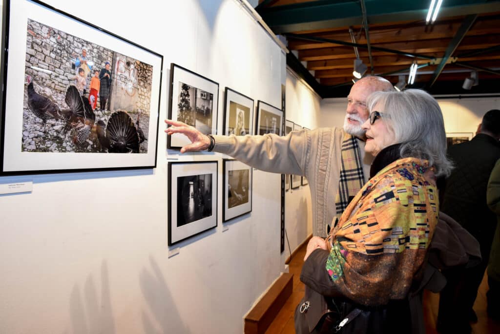 Εγκαινιάστηκε στη Λάρισα η έκθεση φωτογραφίας Tloupas Path