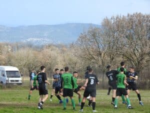 Β’ Ερασιτεχνική: Φαβορί οι ομάδες της κορυφής