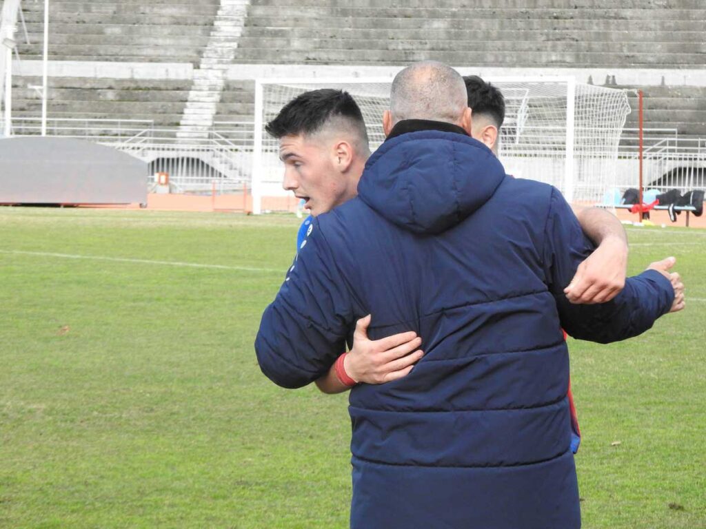 Με φόρα τα… Τρίκαλα 3-0 την Αναγέννηση Αρτας