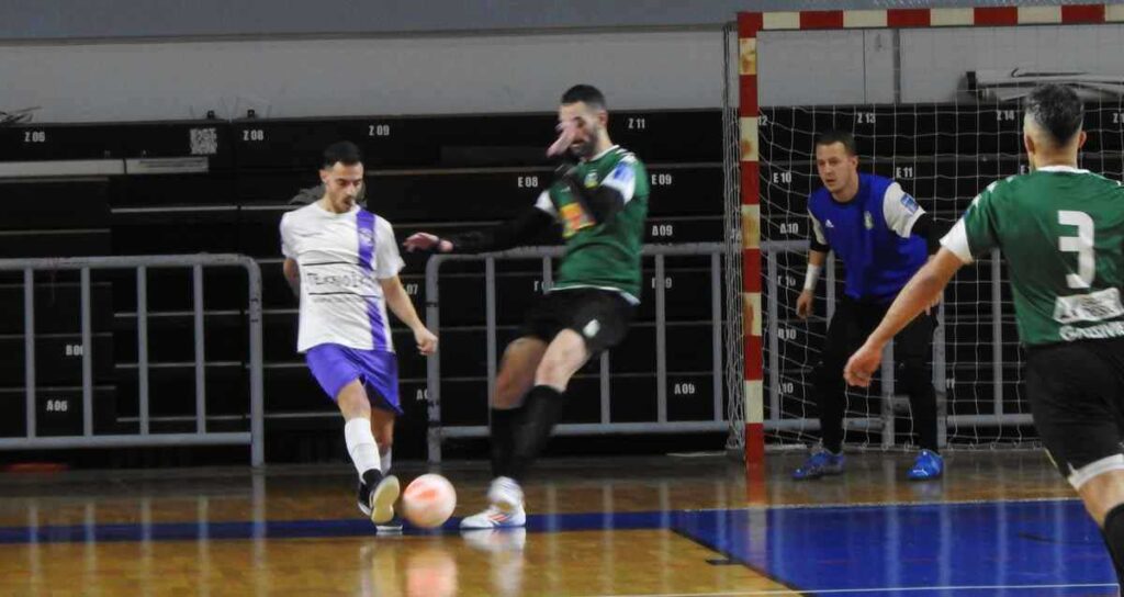 Futsal League: «Δηλητήριο» η Υπεροχή 4-0 την Κόμπρα