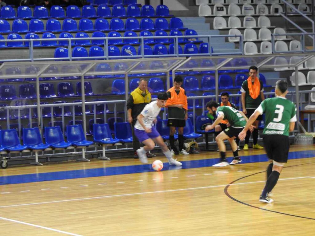 Futsal League: «Δηλητήριο» η Υπεροχή 4-0 την Κόμπρα