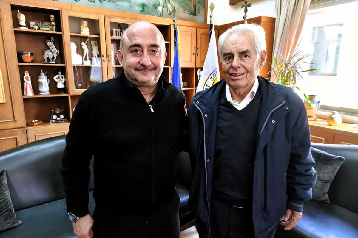 Συνάντηση Σακκά με τον Ευάγγελο Παπαστεριάδη