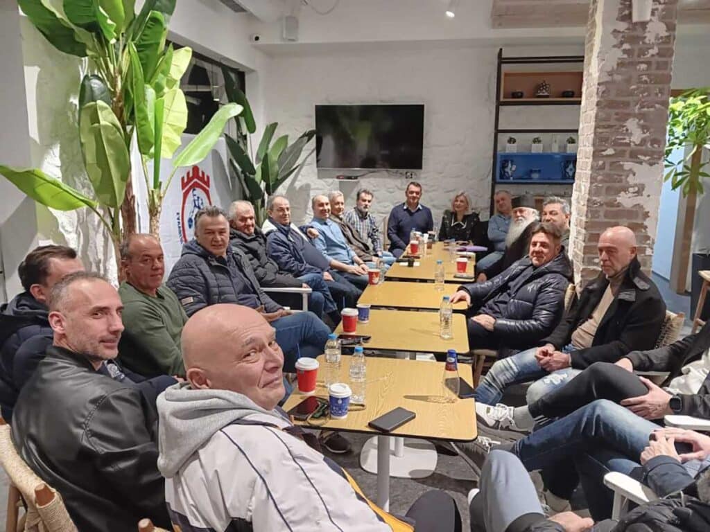 Η πίτα των βετεράνων καλαθοσφαιριστών