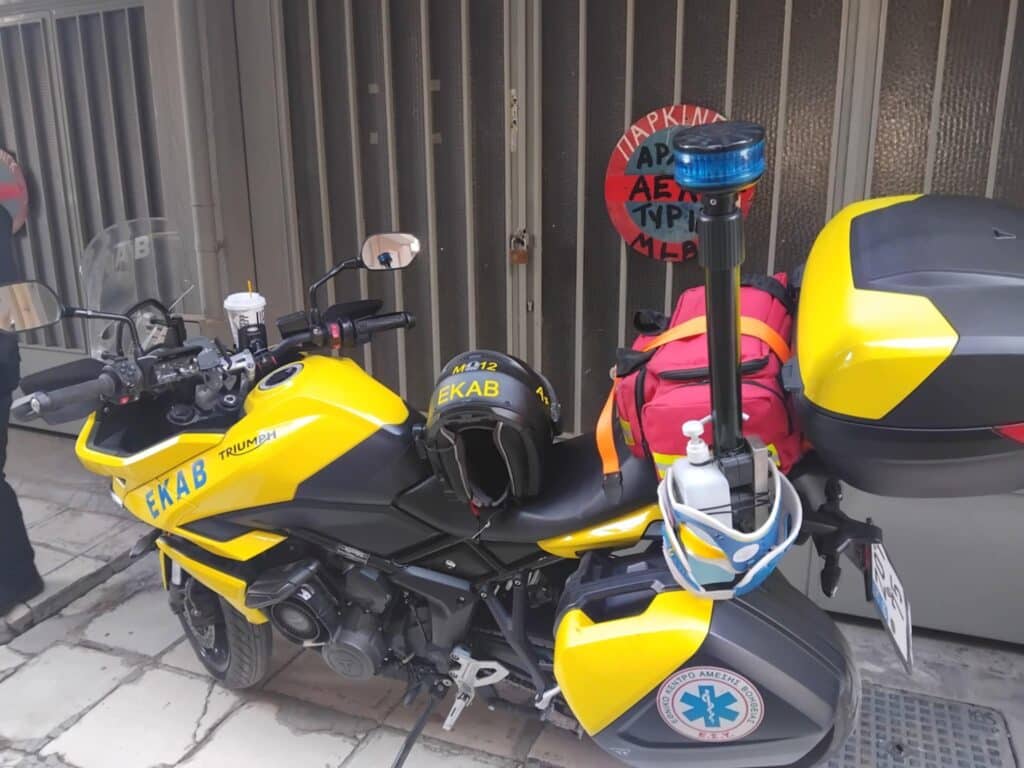 Λάρισα: Νεκρός άνδρας μετά από πτώση από μπαλκόνι πολυκατοικίας