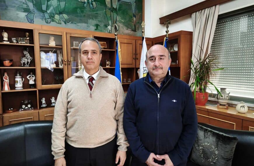 Τρίκαλα: Στο Δημαρχείο ο Γενικός Πρόξενος των ΗΠΑ Jerry Ismail