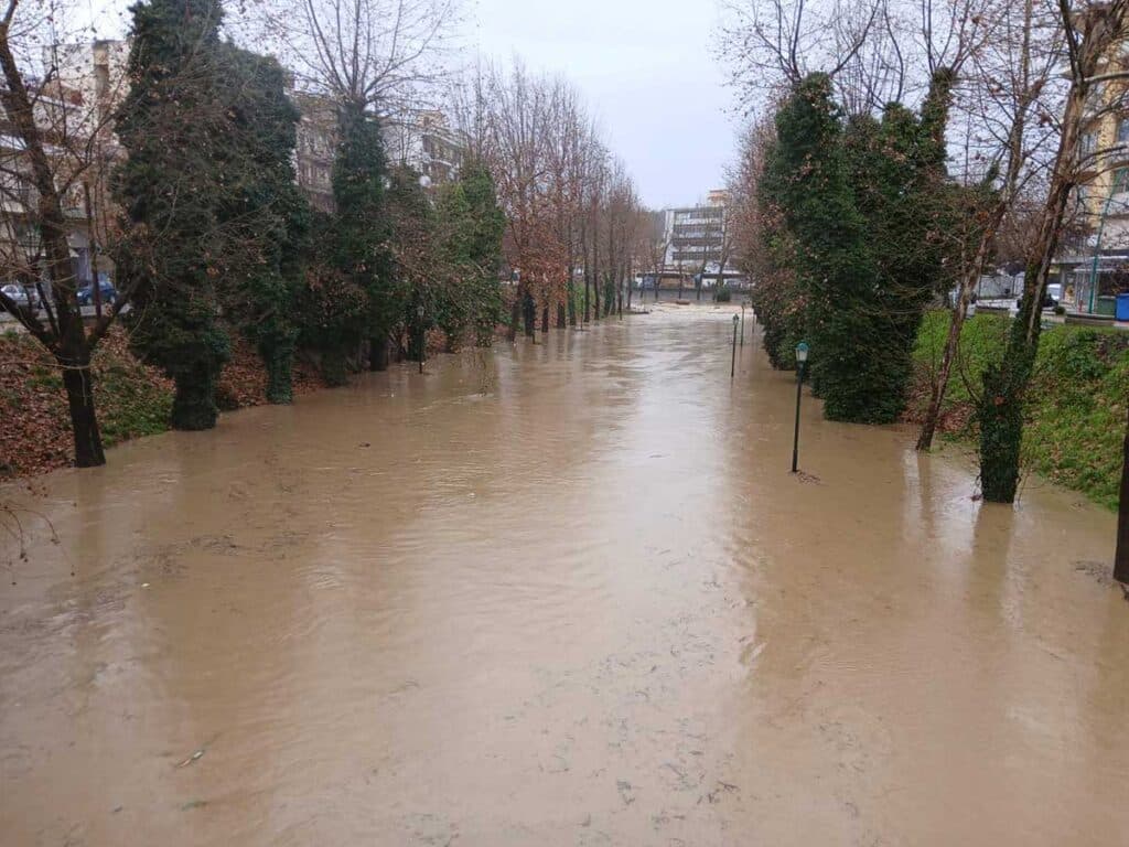Ληθαίος: Σοβαρές προειδοποιήσεις για τη λεκάνη απορροής μετά τη βροχόπτωση